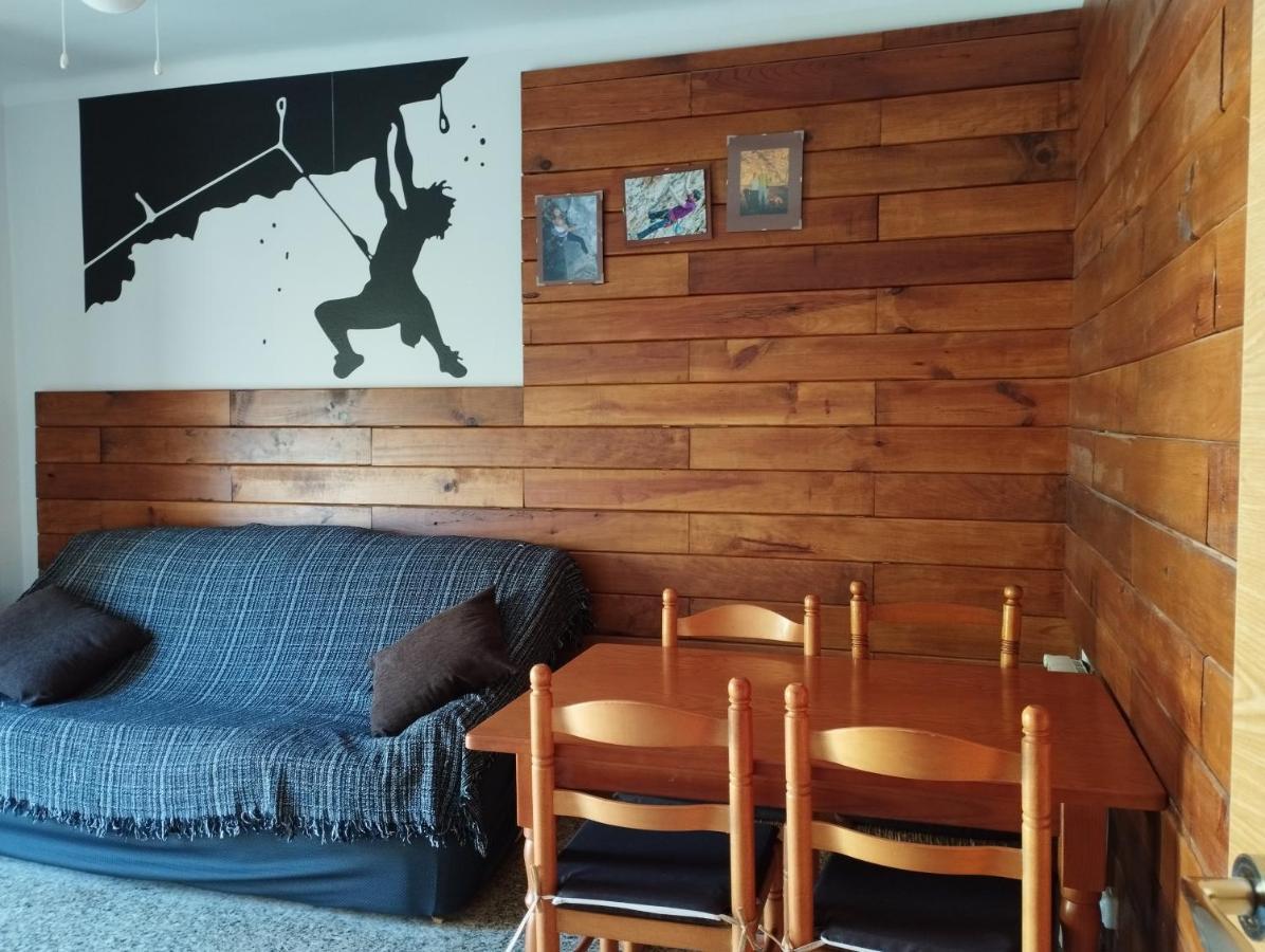 Apartament Alquiler En Importante Zona De Escalada !! Camarasa Zewnętrze zdjęcie